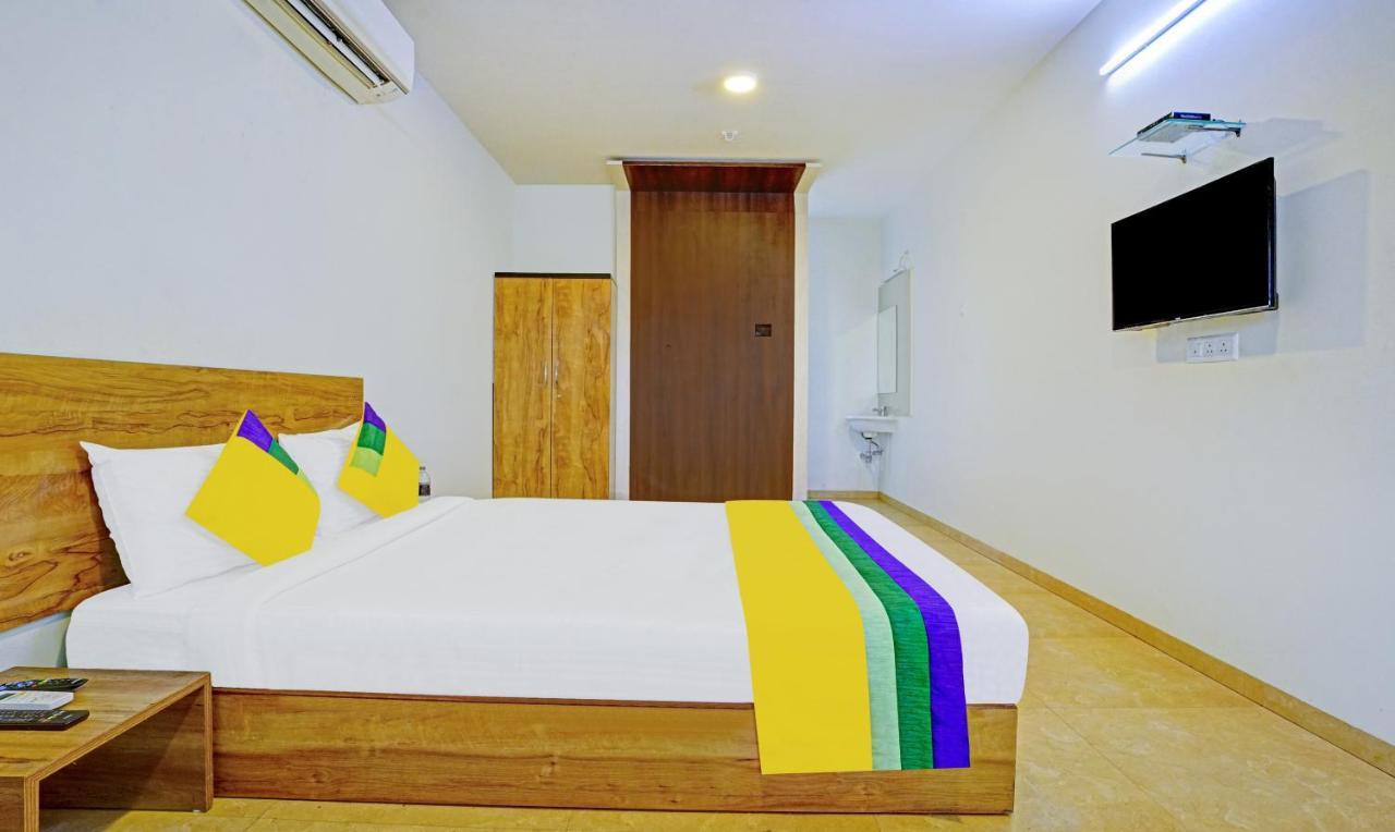 Itsy Hotels Oasis Pride Nashik Bagian luar foto